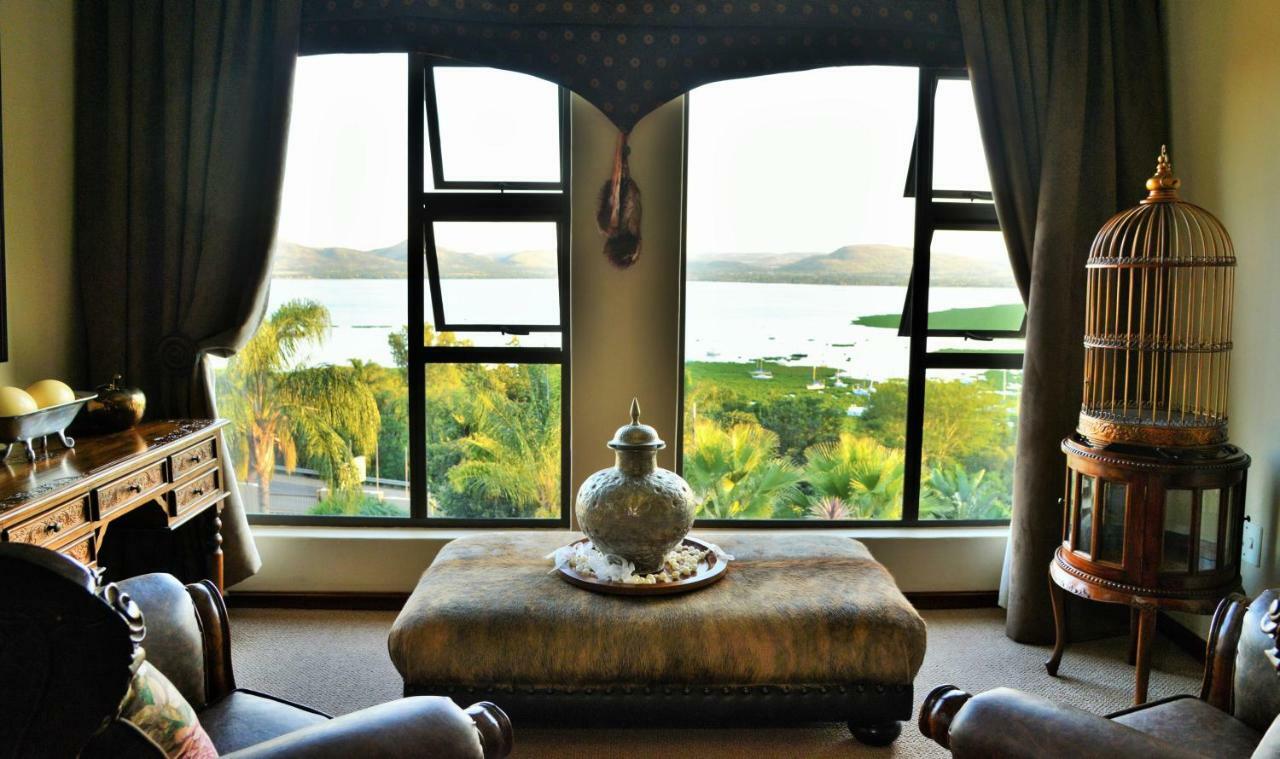 Stirling Manor Boutique Guest House Хартбиспурт Экстерьер фото